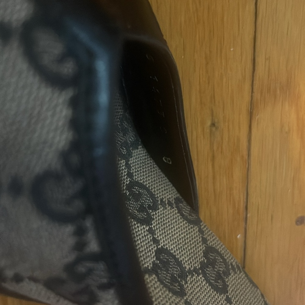 Gucci sandals size 8 - Picture 8 of 11